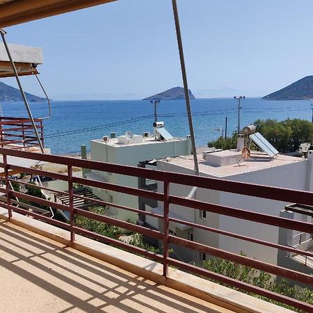 Seaview Apartment Pórto Ráfti Eksteriør billede